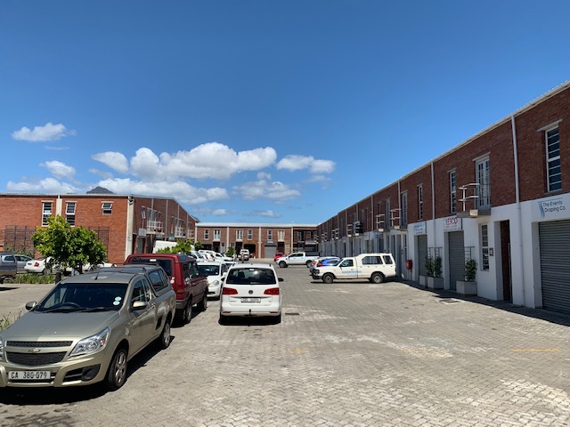 To Let commercial Property for Rent in Maitland Western Cape